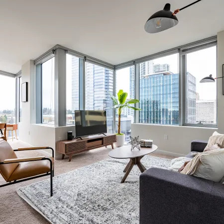 2BR | Gym, Rooftop, Pool | Bellevue | Sophari A