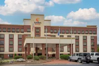 Comfort Suites Outlet Center Hotels near Asheville Regional Airport
