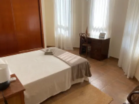 Complete, Spacious House, with Pool and Surrounded by Nature Hotels in Ribera Alta