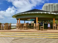 Ocean View and Access to Pool - Romantic Coastal Sanctuary