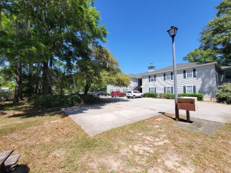 Pawleys Island Retreat Sleeps 8+ 3Bed 2 Bath Отели в г. Джорджтаун Каунти