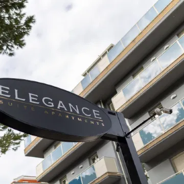 Elegance Suite Apartments - Siroli Collection