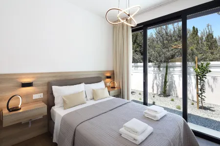 Elysia Park Отели в г. Пафос