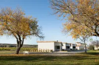 Villas Finca la Emperatriz Hotels in Grañón
