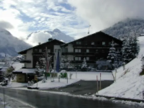 Suitehotel Kleinwalsertal Hotels in Mittelberg