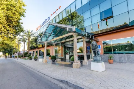 Checkin Camino de Granada Отели рядом с достопримечательностью «Terminal 1 of Granada Airport»