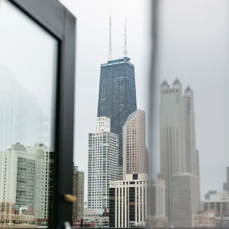 The Chicago Hotel Collection - Ambassador Gold Coast
