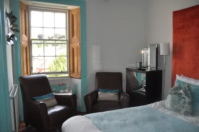 The Bank Guest House Hotel a 