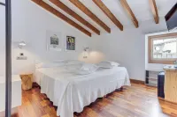 Desbrull Hotels in Pollença