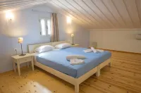 Maria Beach House Large Private Pool Walk to Beach Sea Views A C Wifi - 2176 - Balkoner