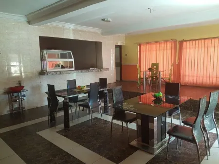 Franzy Suites and Lounge