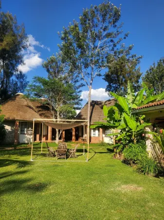 Edaala Comfort - B&B Отели рядом с достопримечательностью «Шелдрик Уайлдлайф Траст Нерсери»