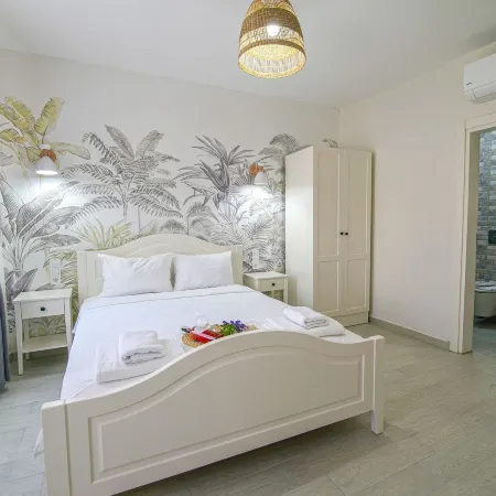 Lutro Otel