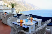La Casa di Peppe Guest House & Villa
