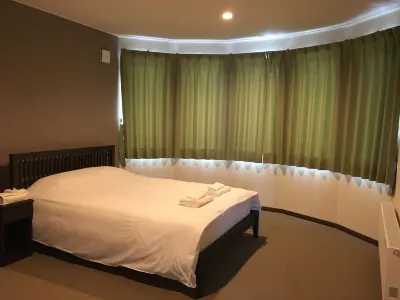 Jadan House