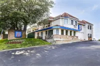 Motel 6 Pinole, CA