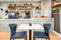 The Olivia Hotel - 2-Star