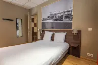 Logis Hôtels et Restaurant la Pause Rn7 Hotels in Les Tourrettes