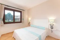 Résidence Pierre & Vacances Vignola Mare Hôtels à : 