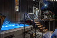 Somerset Lodge by Avantstay Hot Tub, Lake Access + Community Amenities