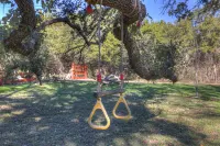 El Ranchito on 578 Acres Hotels in Hays County
