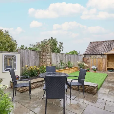 Host & Stay - Willow Cottage