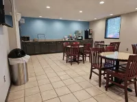 Days Inn by Wyndham College Park Airport Best Road - Morgenmad