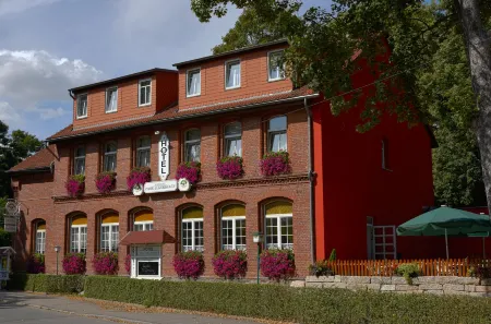 Hotel Park Eckersbach Отели в г. Мюльзен