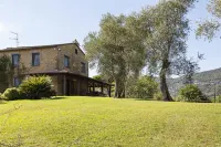 Villa San Massimo with Pool by Wonderful Italy