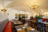 Hotel U Labutě - สัตว์เลี้ยง