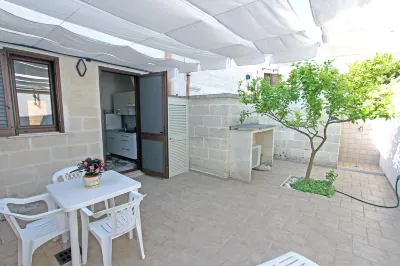 Residence Borgo Antico Các khách sạn ở Marina di Marittima