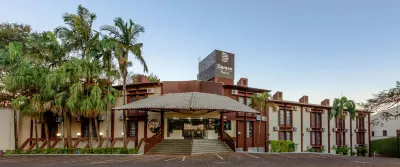 Hotel Damen Hotels in Фос-ду-Іґуасу