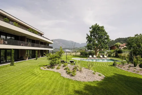 Belia Lofts - Adults Only