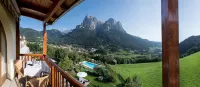 Mirabell Alpine Garden Resort & Spa - Mountain view