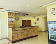 Hotel Prakash Residency with EV Station Hotel di Tiruchirappalli