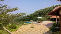 Amã Stays & Trails Vivid Foliage Kasargod, Mangalore - Pools