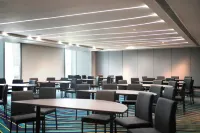 Ibis Styles Manila Araneta City - Business