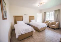 Hoyohoyo Machadostud Lodge Hotels in Emgwenya