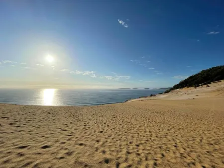 Tin Can Bay Tourist Park Отели рядом с достопримечательностью «BIG4 Rainbow Beach Holiday Park»