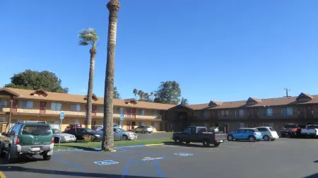 Hotel Salina Beaumont CA