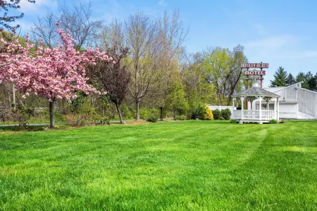 Ardsley Acres Hotel Court Отели в г. Хэйстингс-он-Гудзон