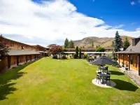 Distinction Heritage Gateway Hotel Hotels in Omarama