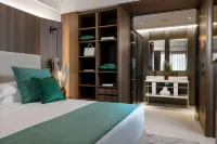 We Me Suite Hotel