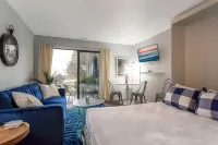 The Shores Lake View Condo Unit 5606
