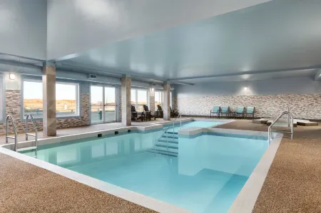 Days Inn by Wyndham Calgary North Balzac Отели в г. Роки Вью Каунти