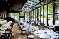 The Bristol Hotel - Breakfast