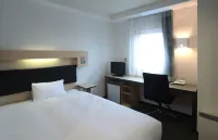 Green Rich Hotel Yamaguchi Yuda Onsen - parking