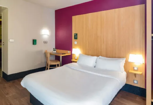 B&B Hotel Lyon Caluire Cité Internationale