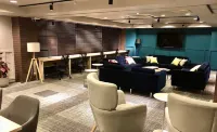 Royal Hotel - Business