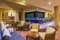 Calheta Beach - All-Inclusive - Savoy Signature - Quầy bar